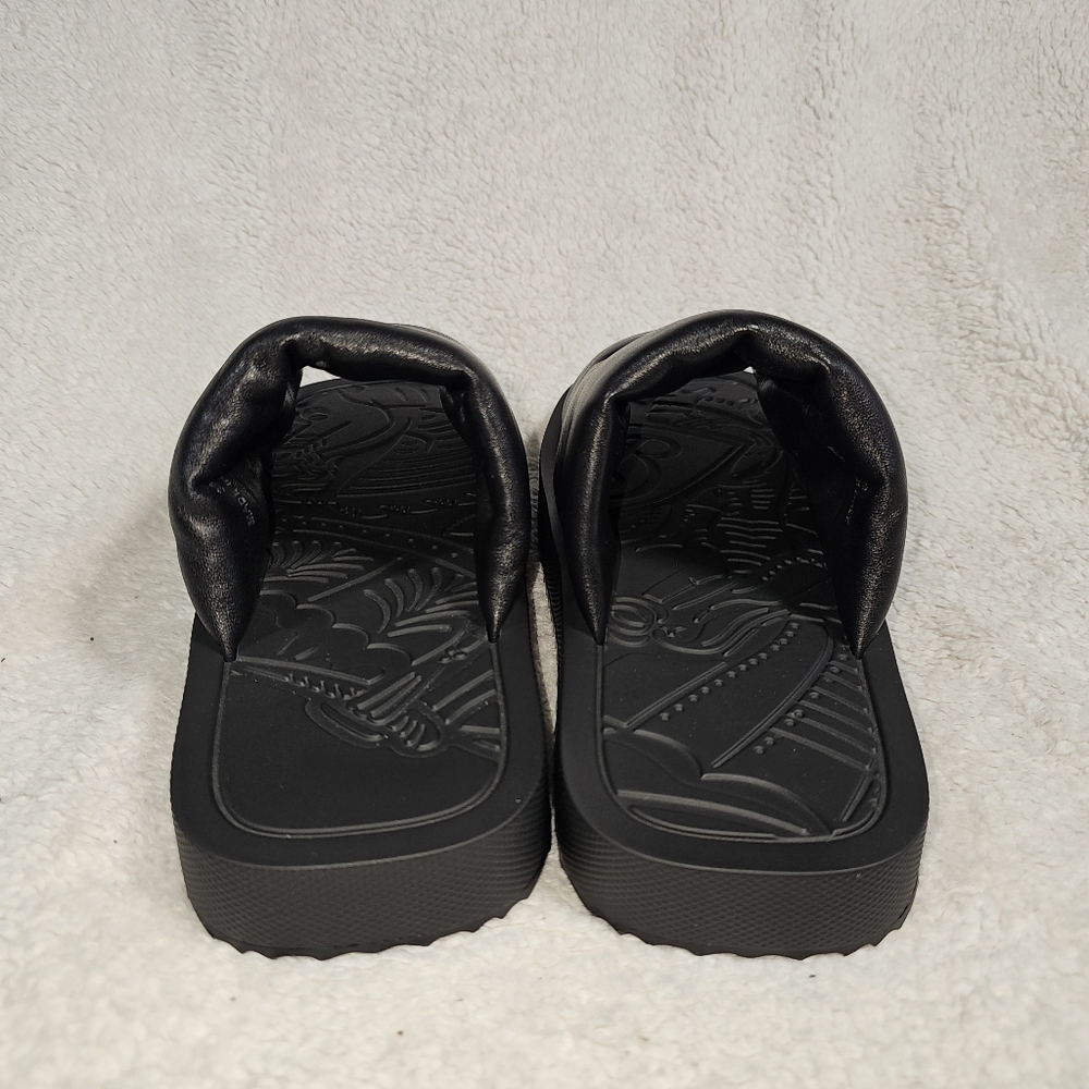 Burberry Leather Slab Knight Slides Leather Black Size 39eu 9us - Picture 10 of 15